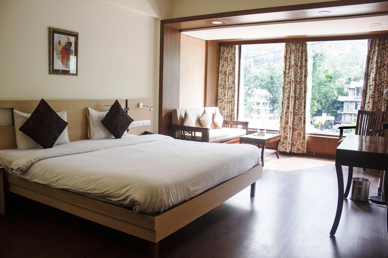 Savoy Greens Hotell Kasauli Eksteriør bilde