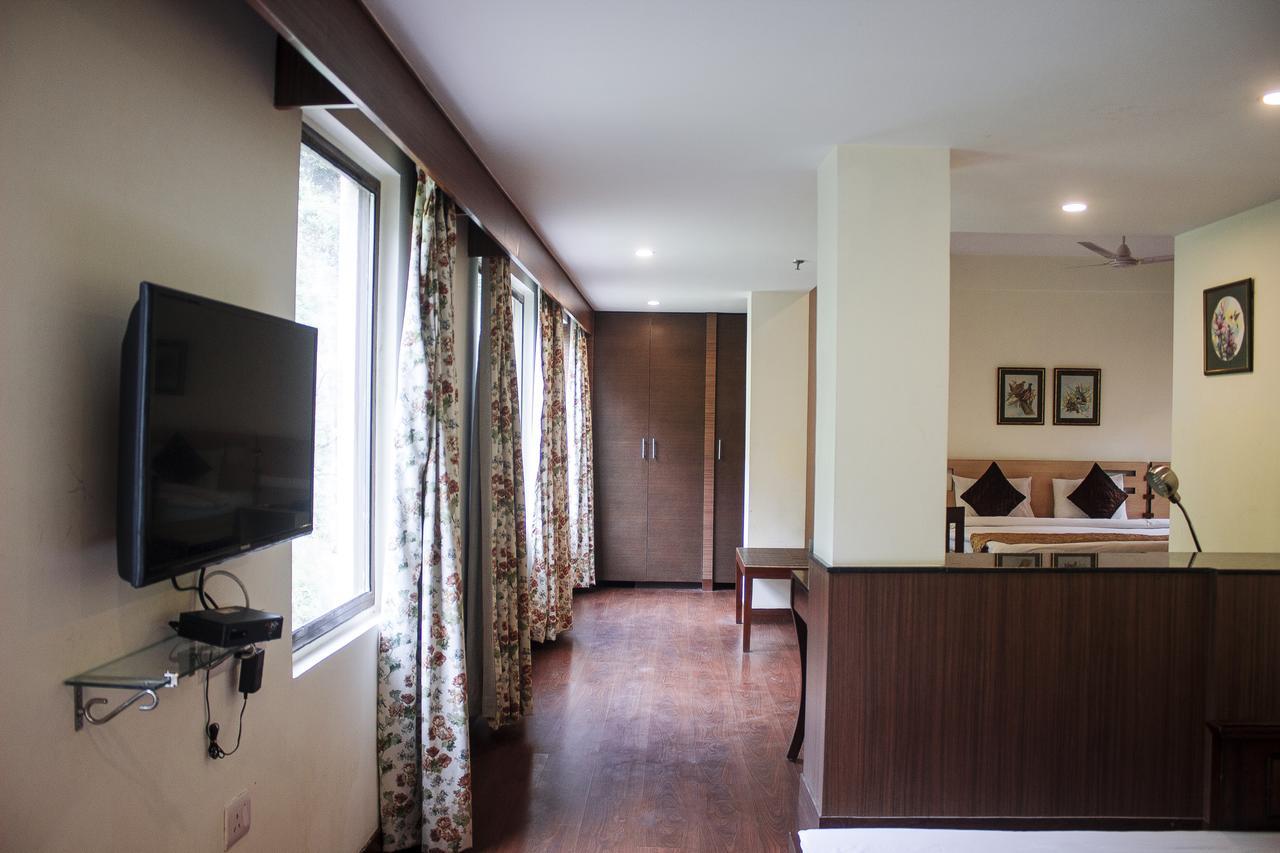 Savoy Greens Hotell Kasauli Eksteriør bilde